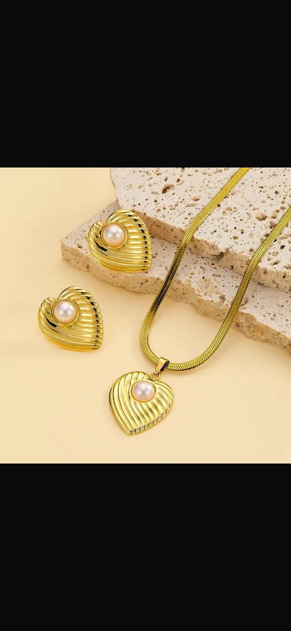 Necklaces Set