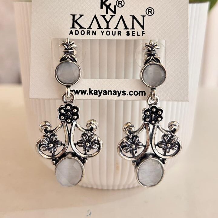 Seema Earrings - Image 2