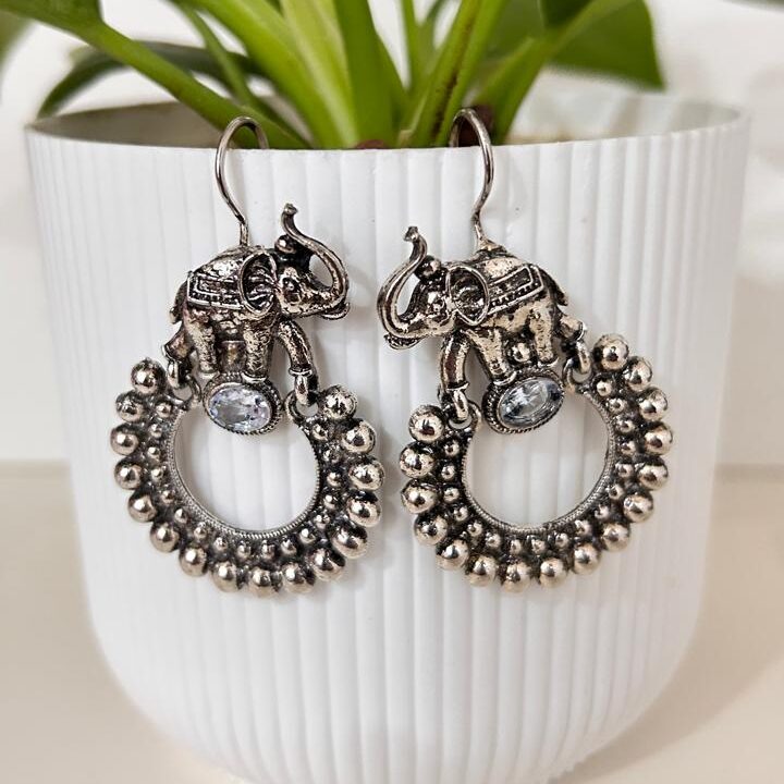 Gaja Earrings